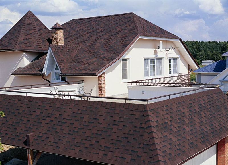Дизайн красивых крыш домов мягкой кровлей