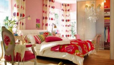 Красочная спальная комната