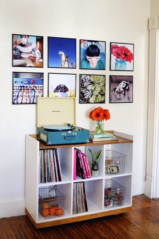 How To Put Photos On The Wall Beautifully - DIY Hometalk