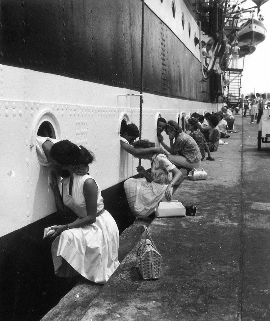 2. Любовь американских солдат во время войны, перед переброской корабля в Египет
