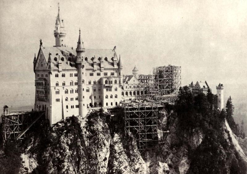Замок Нойшванштайн, Хоэншвангау, Германия (1869 – 1892)