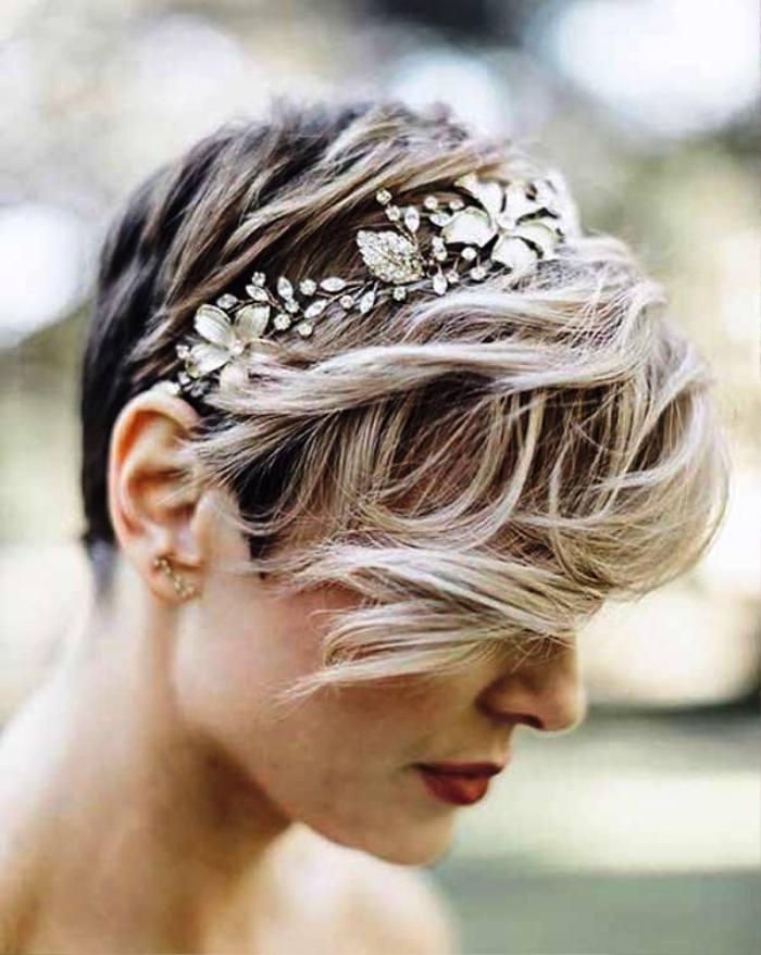 Haircut "pixie" with tiara and curled bangs Best Wedding Hairstyles for Short Hair