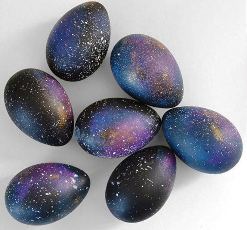 Галактические пасхальные яйца